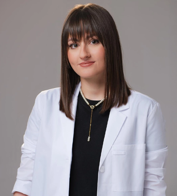 Dr. Badea Iulia